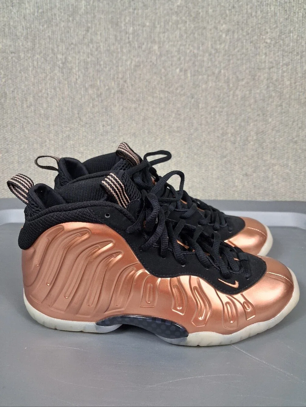 Nike Little Posite One Shoes Kids 5.5Y Black Metallic Copper Basketball Athletic